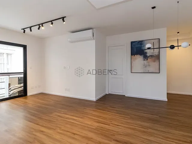 Apartamento 3 quartos e 3 banheiros, à venda, no bairro Vila Olímpia em São Paulo