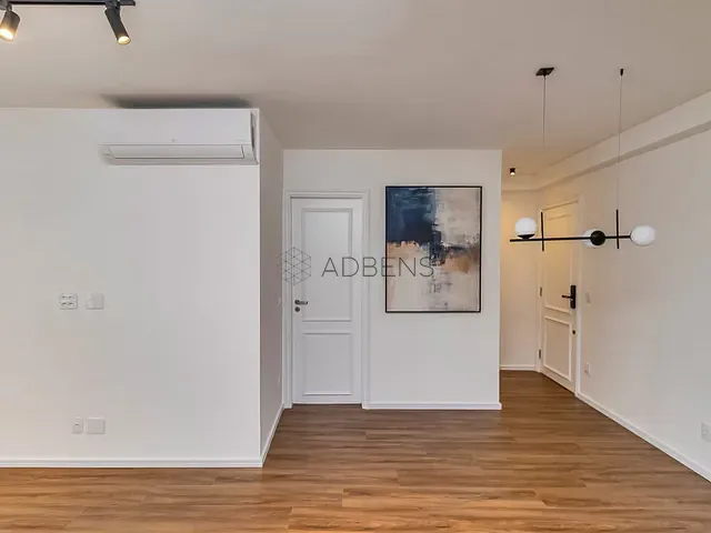 Apartamento 3 quartos e 3 banheiros, à venda, no bairro Vila Olímpia em São Paulo