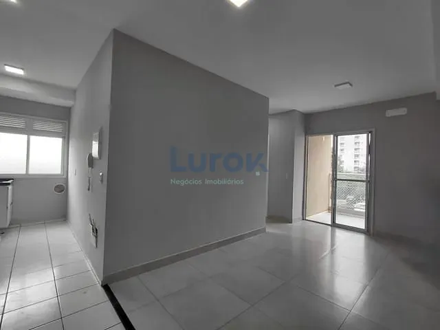 Apartamento com 49m² 2 quartos e 1 banheiro, à venda, no bairro Parque das Colinas em Valinhos