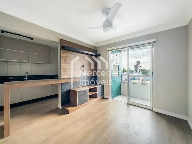 Apartamento com 62m² 2 quartos e 1 banheiro, para alugar, no bairro São João em Itajaí