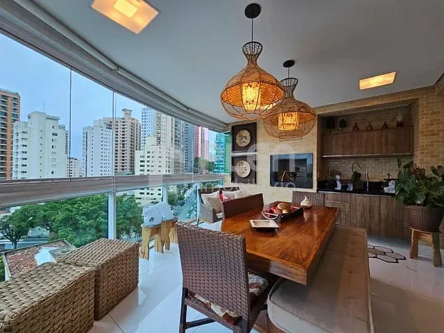 Apartamento 4 quartos e 5 banheiros, à venda, no bairro Santana em São Paulo