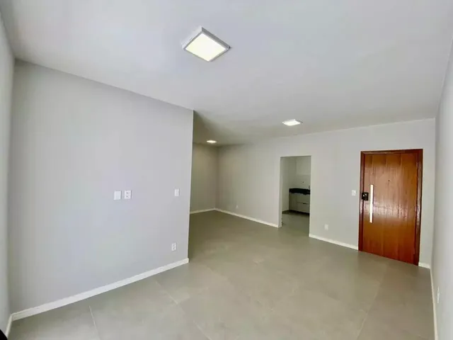 Apartamento 3 quartos e 2 banheiros, à venda, no bairro Castelo em Belo Horizonte