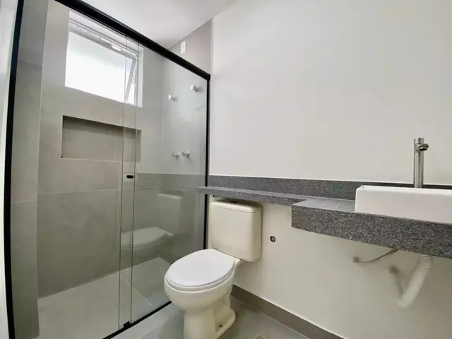 Apartamento 3 quartos e 2 banheiros, à venda, no bairro Castelo em Belo Horizonte