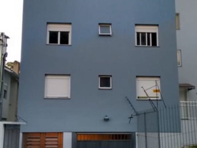 Apartamento 2 quartos e 1 banheiro, à venda, no bairro Cidade Nova em Caxias do Sul