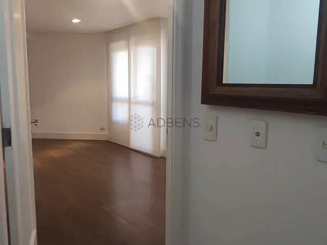 Apartamento 2 quartos e 2 banheiros, para alugar, no bairro Campo Belo em São Paulo