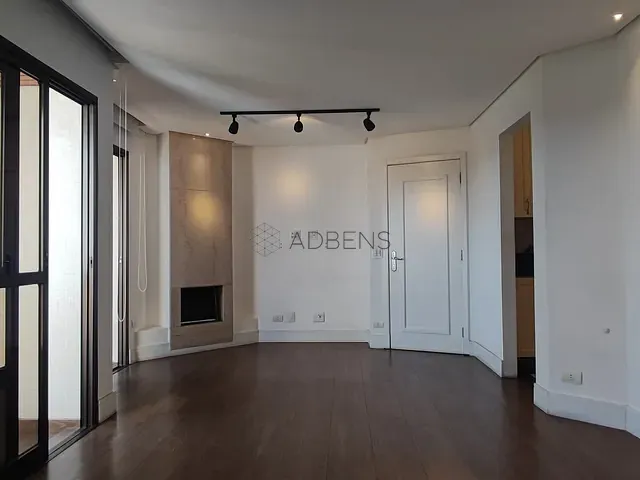Apartamento 2 quartos e 2 banheiros, para alugar, no bairro Campo Belo em São Paulo