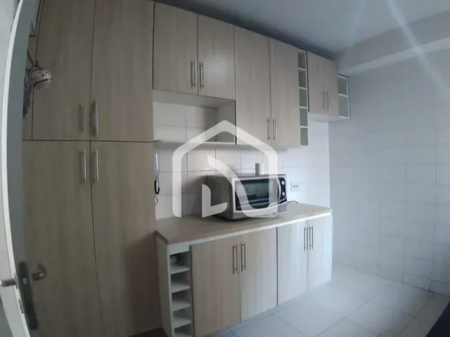 Apartamento com 105m² 4 quartos e 2 banheiros, à venda, no bairro Jardim Tupanci em Barueri