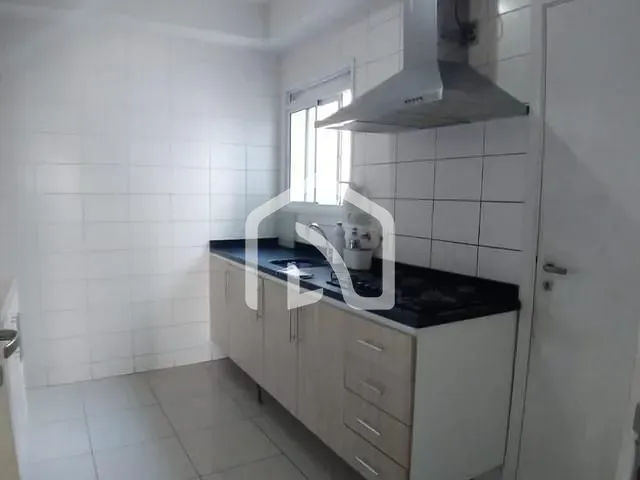 Apartamento com 105m² 4 quartos e 2 banheiros, à venda, no bairro Jardim Tupanci em Barueri