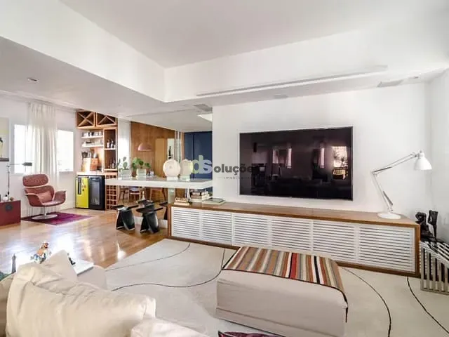 Apartamento com 237m² 3 quartos e 4 banheiros, à venda, no bairro Itaim Bibi em São Paulo