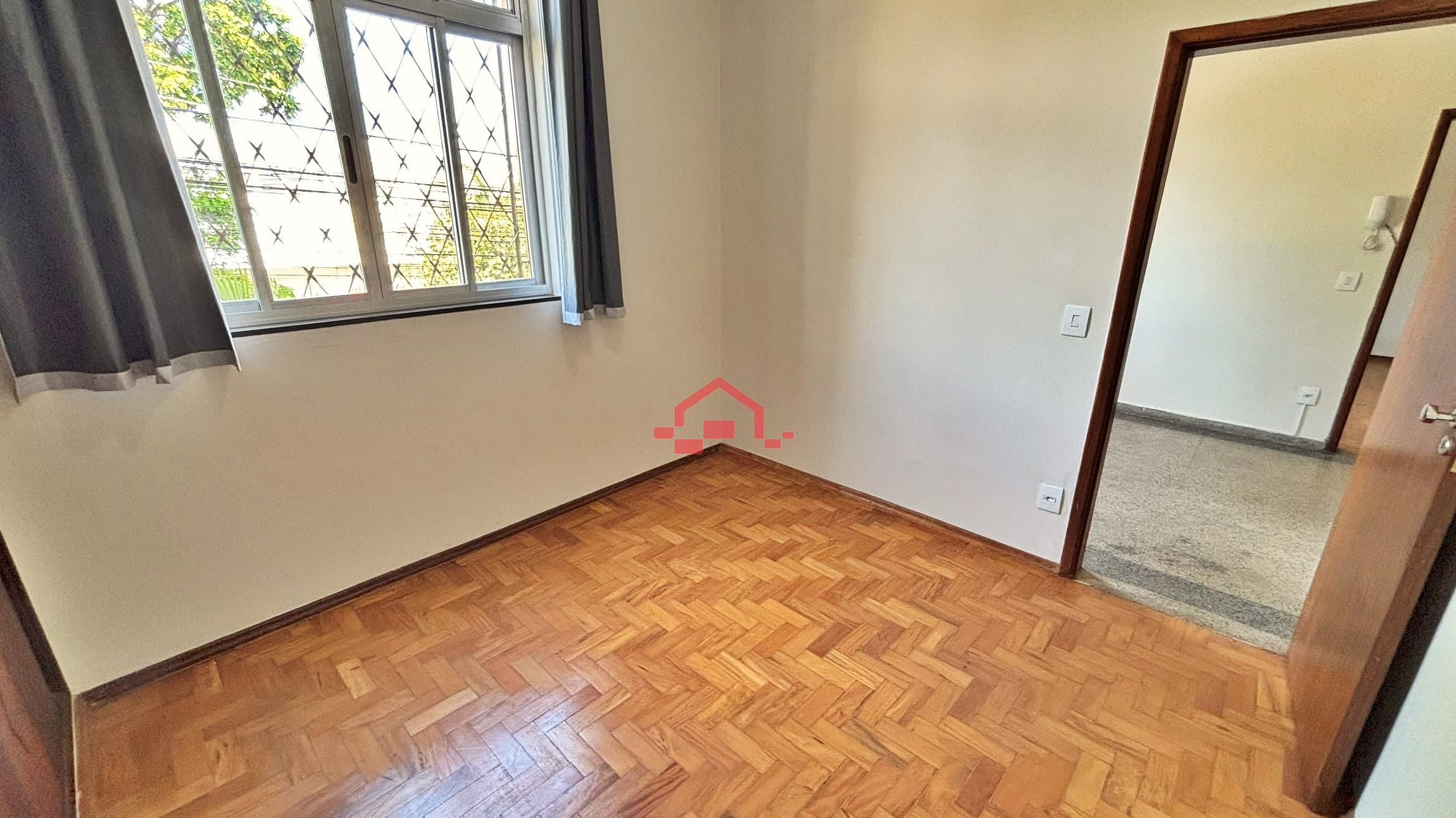 Apartamento para alugar com 2 quartos, 62m² - Foto 13