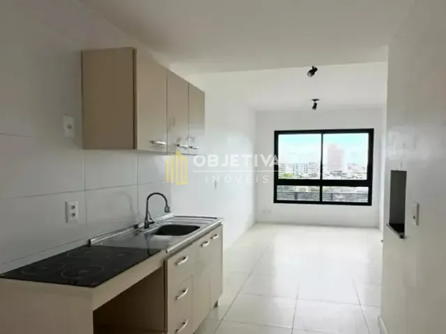 Apartamento 1 quarto e 1 banheiro, para alugar, no bairro Azenha em Porto Alegre