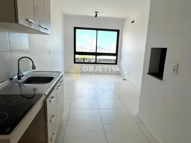 Apartamento 1 quarto e 1 banheiro, para alugar, no bairro Azenha em Porto Alegre