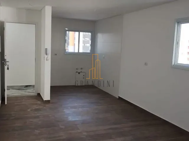 Apartamento com 60m² 2 quartos e 2 banheiros, à venda, no bairro Campestre em Santo André