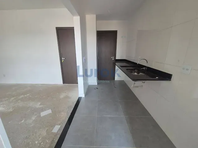 Apartamento com 97m² 3 quartos e 2 banheiros, à venda, no bairro Vila Clayton em Valinhos