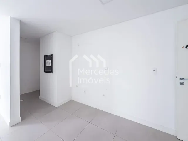 Apartamento com 75m² 2 quartos e 2 banheiros, à venda, no bairro São Francisco de Assis em Camboriú