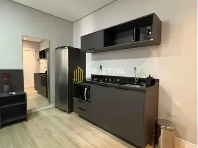 Apartamento 1 quarto e 1 banheiro, para alugar, no bairro Centro Histórico em Porto Alegre