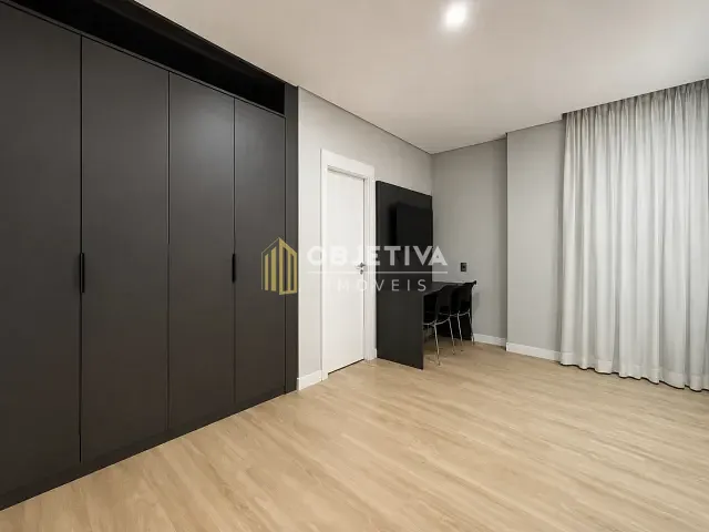 Apartamento 1 quarto e 1 banheiro, para alugar, no bairro Centro Histórico em Porto Alegre