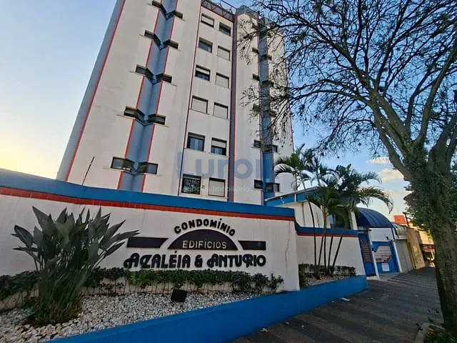 Apartamento com 74m² 2 quartos e 3 banheiros, à venda ou para alugar, no bairro Vila Olivo em Valinhos