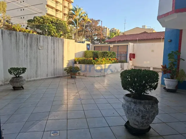 Apartamento com 74m² 2 quartos e 3 banheiros, à venda ou para alugar, no bairro Vila Olivo em Valinhos