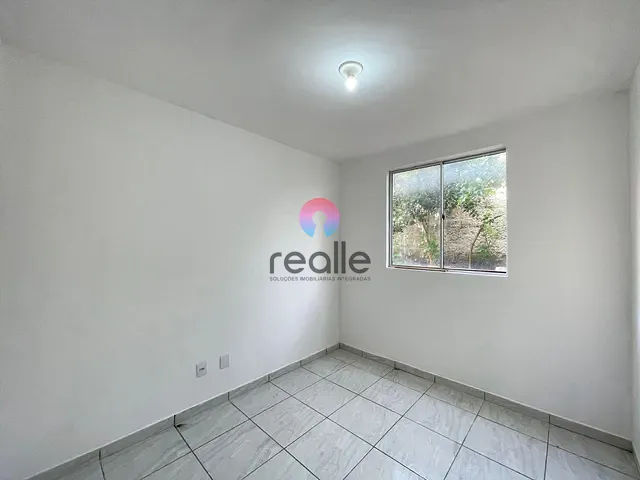 Apartamento 2 quartos e 1 banheiro, para alugar, no bairro Aarão Reis em Belo Horizonte