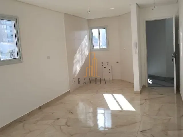 Apartamento com 60m² 2 quartos e 2 banheiros, à venda, no bairro Campestre em Santo André