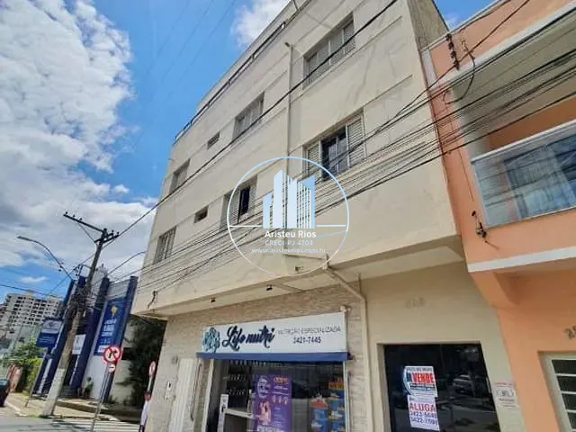 Apartamento 3 quartos e 1 banheiro, à venda, no bairro Nova Pouso Alegre em Pouso Alegre
