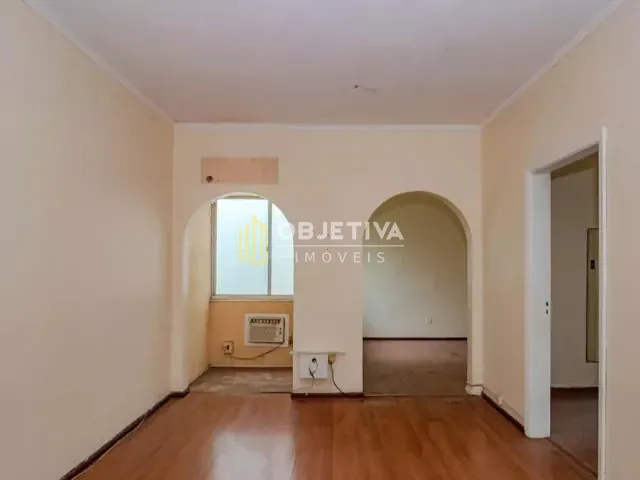 Apartamento 3 quartos e 2 banheiros, à venda, no bairro Petrópolis em Porto Alegre
