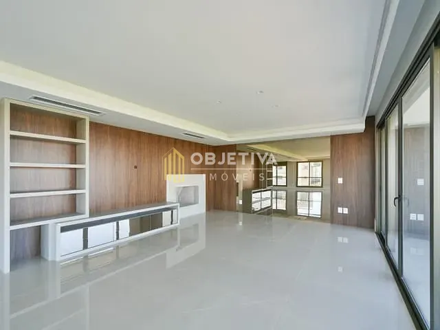 Apartamento 3 quartos e 4 banheiros, para alugar, no bairro Jardim Europa em Porto Alegre