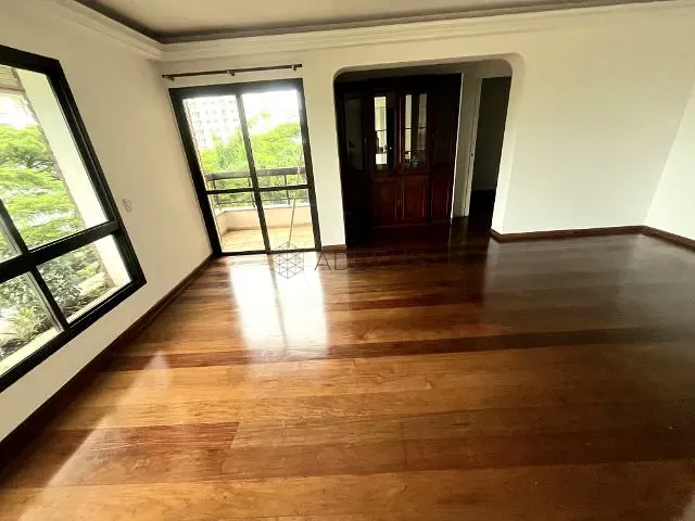 Apartamento 3 quartos e 4 banheiros, à venda, no bairro Indianópolis em São Paulo