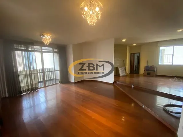 Cobertura / Penthouse com 638m² 4 quartos e 4 banheiros, à venda, no bairro Centro em Londrina