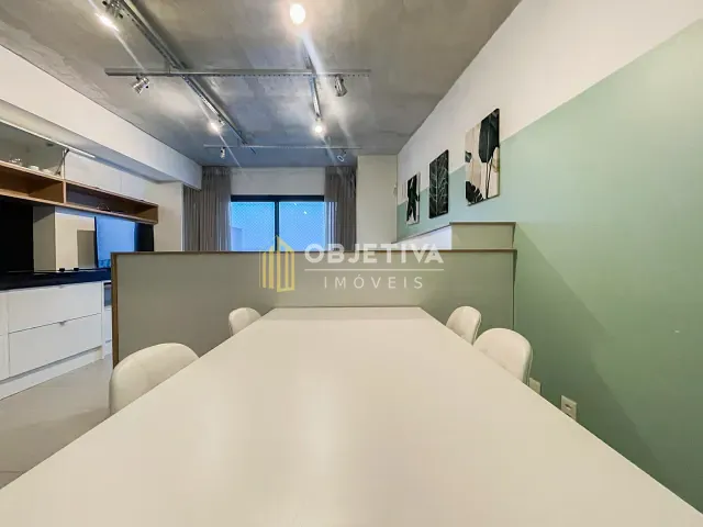 Apartamento 1 quarto e 1 banheiro, para alugar, no bairro Menino Deus em Porto Alegre