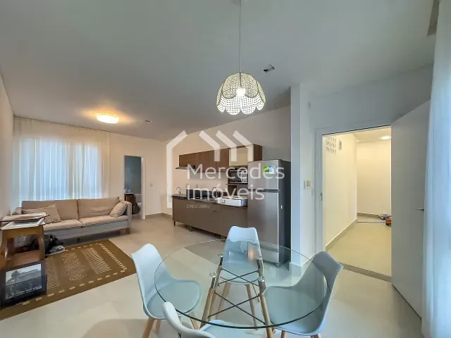 Apartamento com 55m² 2 quartos e 3 banheiros, para alugar, no bairro Centro em Itajaí