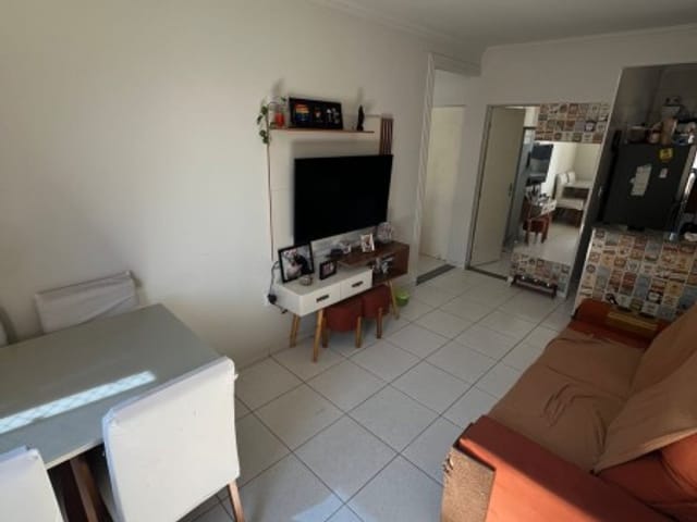 Apartamento 2 quartos e 1 banheiro, à venda, no bairro Veneza em Ribeirão das Neves