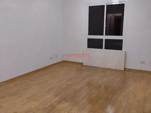 Apartamento 2 quartos e 1 banheiro, à venda, no bairro Jardim das Acácias em São Bernardo do Campo