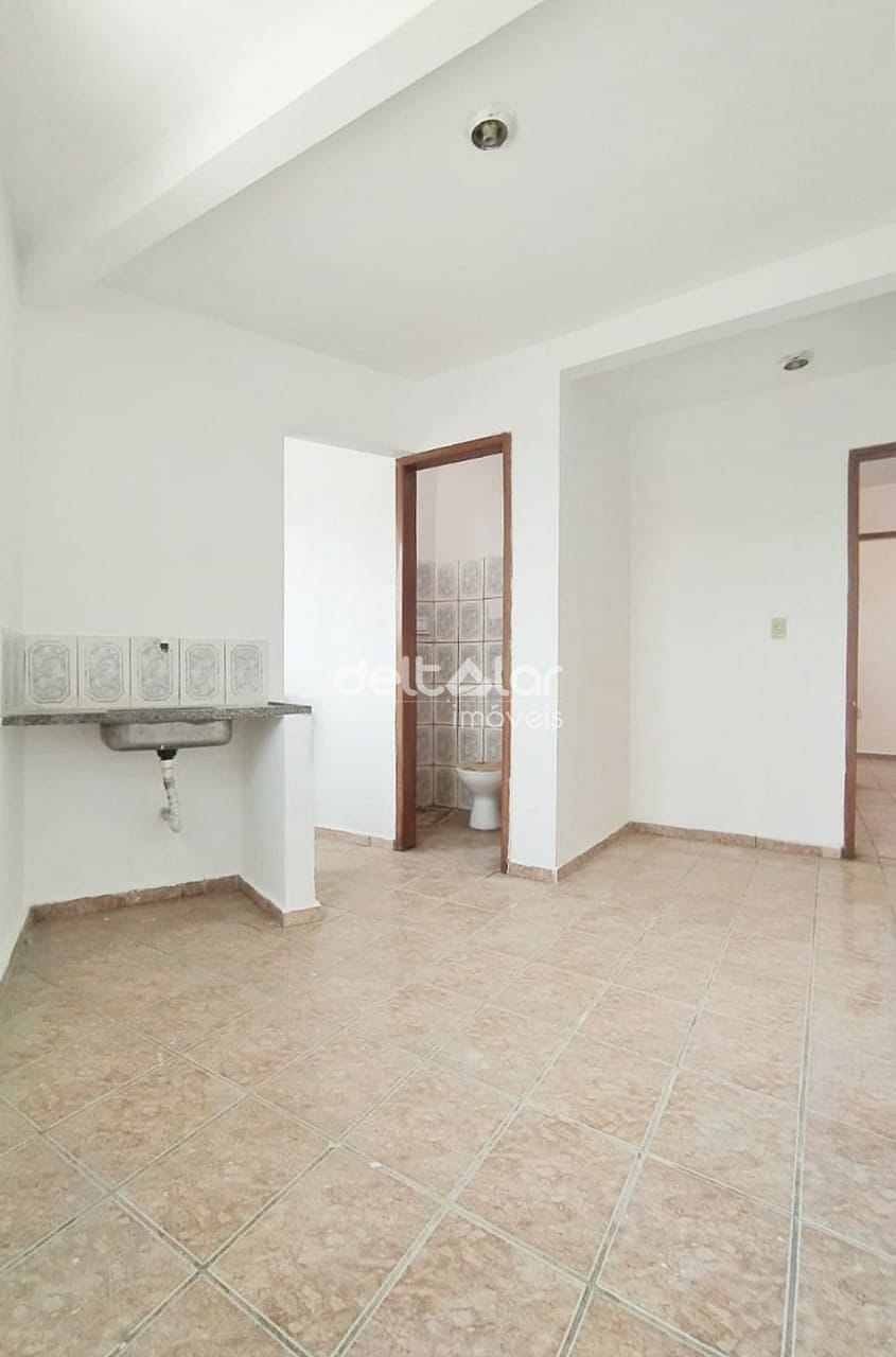Apartamento para alugar com 2 quartos, 40m² - Foto 13
