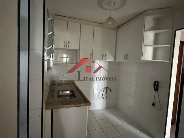 Apartamento com 60m² 2 quartos e 1 banheiro, à venda, no bairro Vila Alzira em Santo André