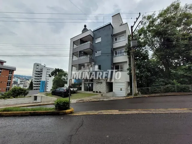 Apartamento com 100m² 2 quartos e 1 banheiro, à venda, no bairro Centro em Concórdia