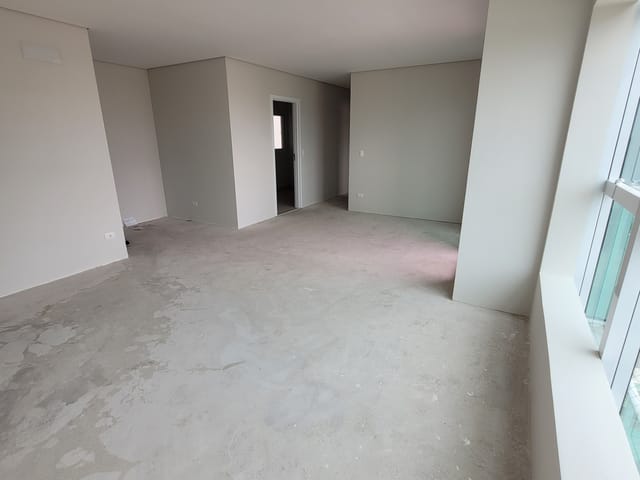 Apartamento com 187m² 3 quartos e 2 banheiros, à venda, no bairro Uvaranas em Ponta Grossa
