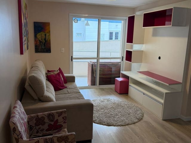 Apartamento 3 quartos e 2 banheiros, à venda, no bairro Santa Catarina em Caxias do Sul