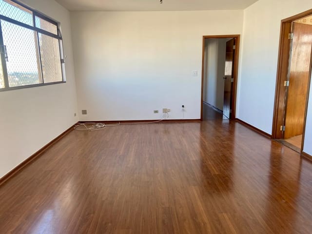 Foto do Apartamento - Apartamento à venda, 03 quartos (01 suíte), 115 m² útil, 01 vaga de garagem, Região Central, Londrina, PR | ZBM NEGOCIOS IMOBILIARIOS