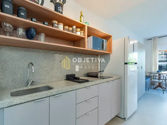 Apartamento 1 quarto e 1 banheiro, para alugar, no bairro Passo da Areia em Porto Alegre
