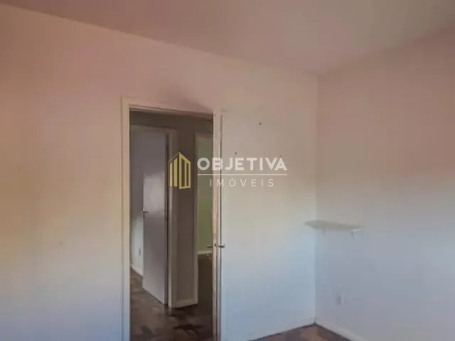 Apartamento 4 quartos e 1 banheiro, para alugar, no bairro Teresópolis em Porto Alegre