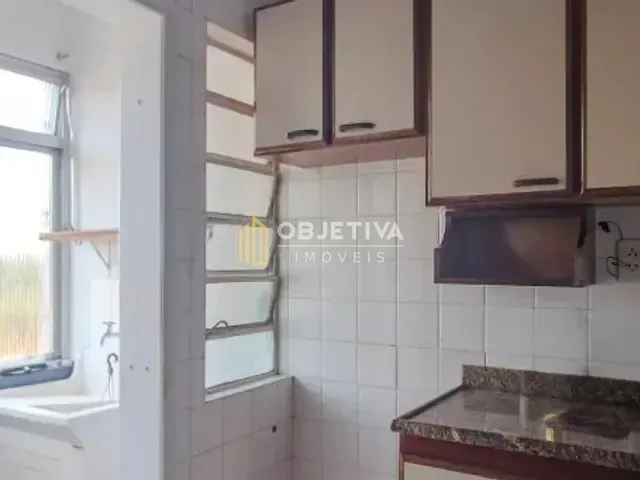 Apartamento 4 quartos e 1 banheiro, para alugar, no bairro Teresópolis em Porto Alegre