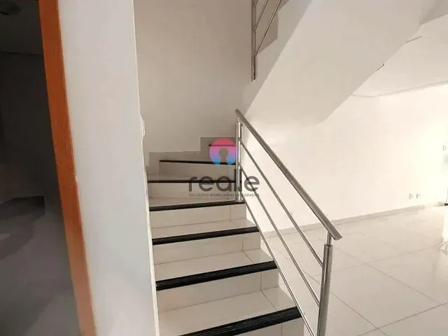 Casa 2 quartos e 1 banheiro, à venda, no bairro Jardim Guanabara em Belo Horizonte