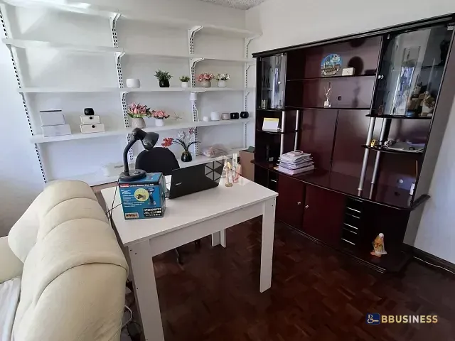 Apartamento 4 quartos e 3 banheiros, à venda, no bairro Medianeira em Caxias do Sul