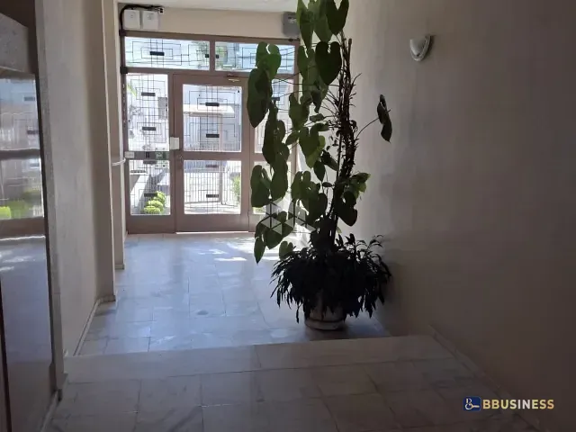 Apartamento 4 quartos e 3 banheiros, à venda, no bairro Medianeira em Caxias do Sul