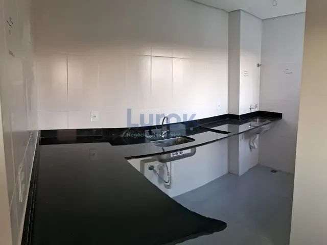 Apartamento com 78m² 3 quartos e 2 banheiros, à venda, no bairro Castelo em Valinhos