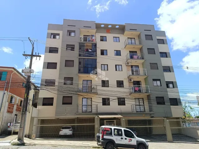 Apartamento 2 quartos e 1 banheiro, à venda, no bairro Nossa Senhora de Lourdes em Caxias do Sul