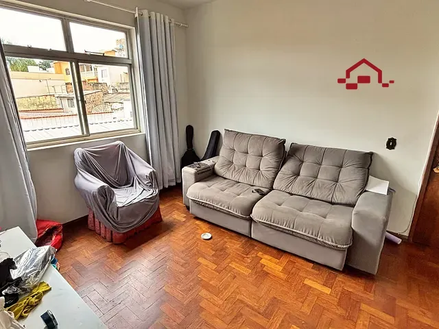 Apartamento 3 quartos e 2 banheiros, à venda, no bairro Carlos Prates em Belo Horizonte