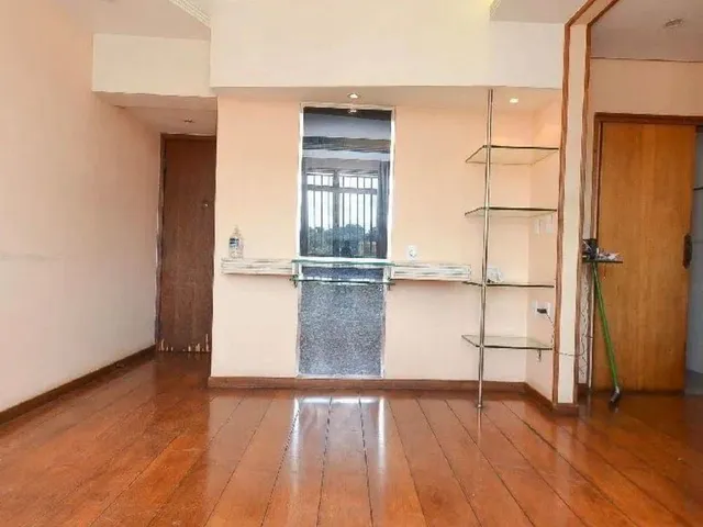 Apartamento 3 quartos e 2 banheiros, à venda, no bairro Coração Eucarístico em Belo Horizonte